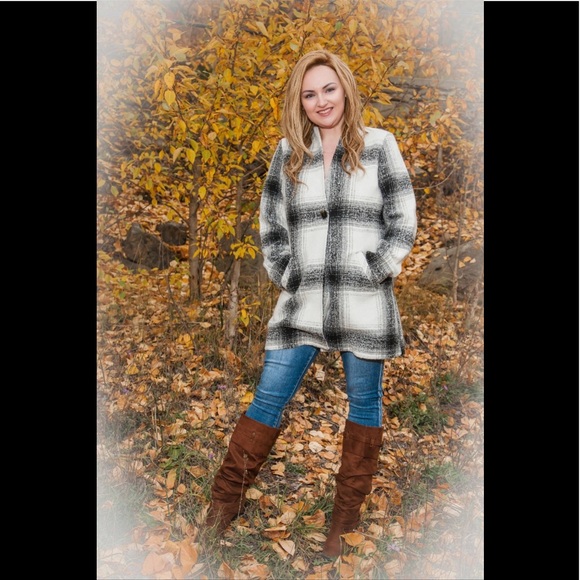 Meet your Posher, Ashley - Picture 1 of 1